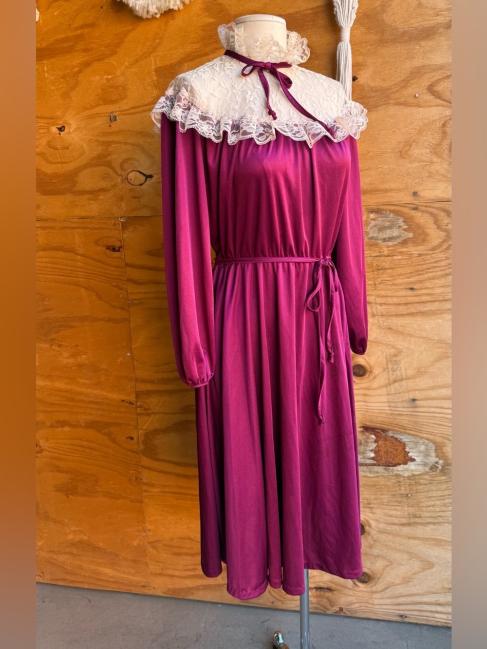 Vtg Wine Lace Collar Midi Dress Fit-Flared Long Sleeve ILGWU Unionmade Dre - Picture 5 of 12